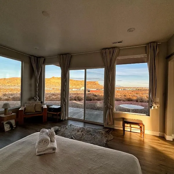 Canyon Oasis suite with Grand Mesa view，位于比格沃特的酒店