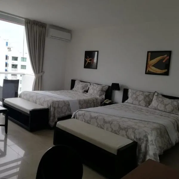 Playa Blanca Town Center Suites，位于Santa Fe的酒店