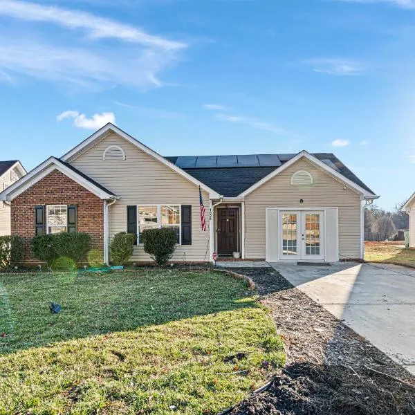 Gonzalez's Cozy Shack，位于夏洛特的酒店