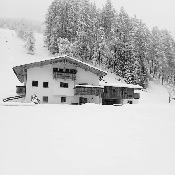 Nagelehof，位于Navis的酒店