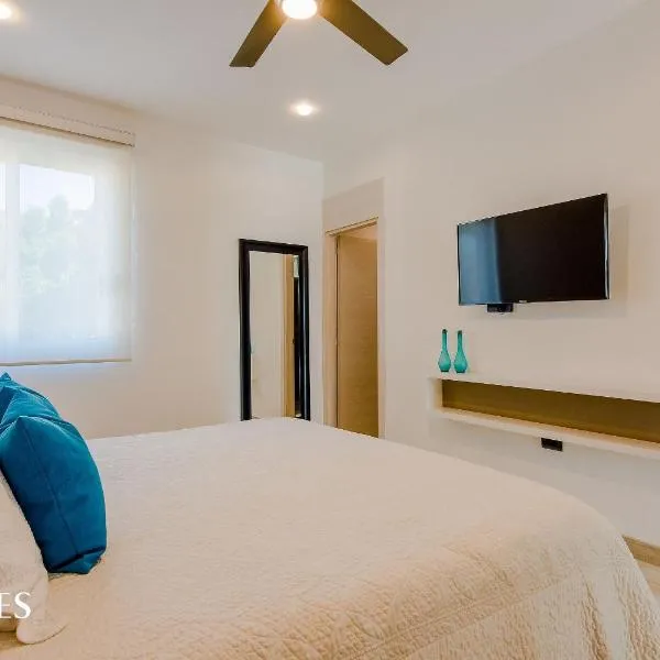 1 Rec. | A pasos de la playa | Roof c/Alberca，位于普拉亚卡门的酒店