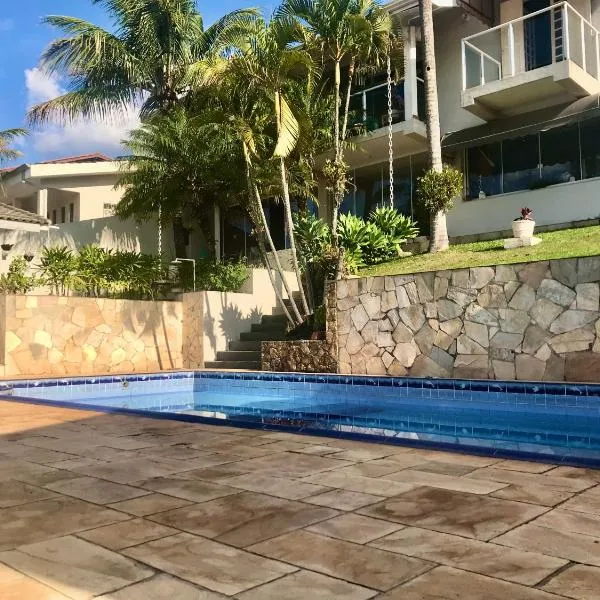 Casa de Temporada Magnífica com piscina，位于阿蒂巴亚的酒店