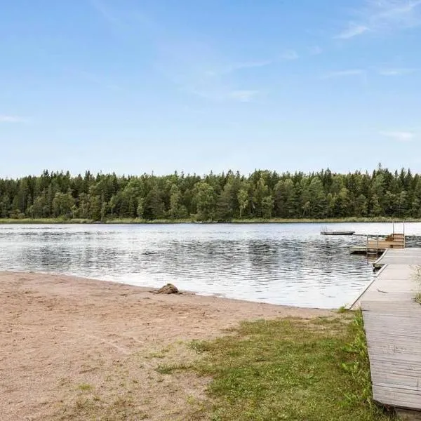 Stunning6B2B views,jacuzzi,sauna，位于Sättra的酒店