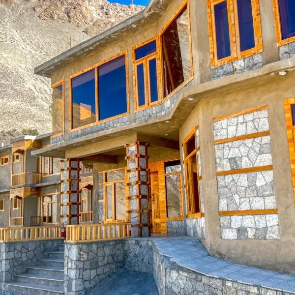 Villa Darya - Truly Hunza，位于Gulmit的酒店