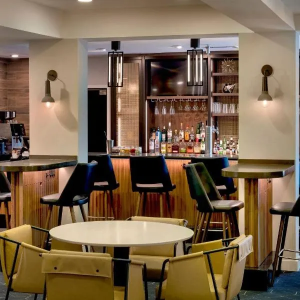 费城普利茅斯米庭万怡酒店，位于普利茅斯会议的酒店