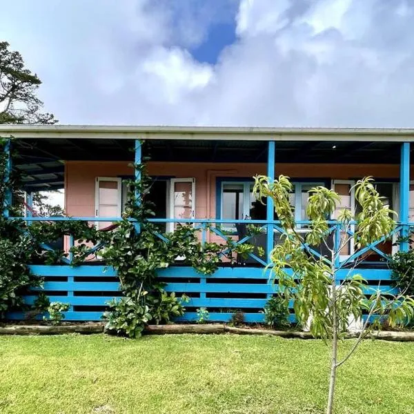 Matauri Bay Shearer's Cottage，位于Kaeo的酒店