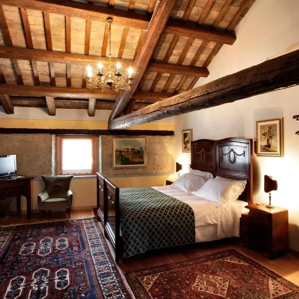 马宁度假别墅酒店，位于Rivignano的酒店