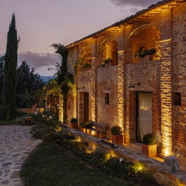 Agriturismo Poggio Il Castellare，位于蒙塔尔奇诺的酒店