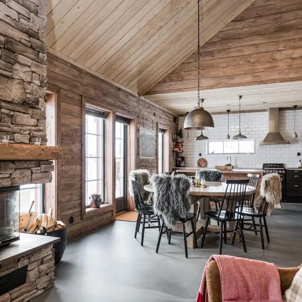 Luxurious cottage with sauna overlooking mountains，位于Vemdalsskalet的酒店