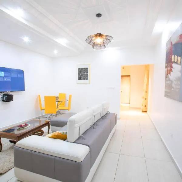 Éden Garden Luxurious Guest House，位于雅温得的酒店