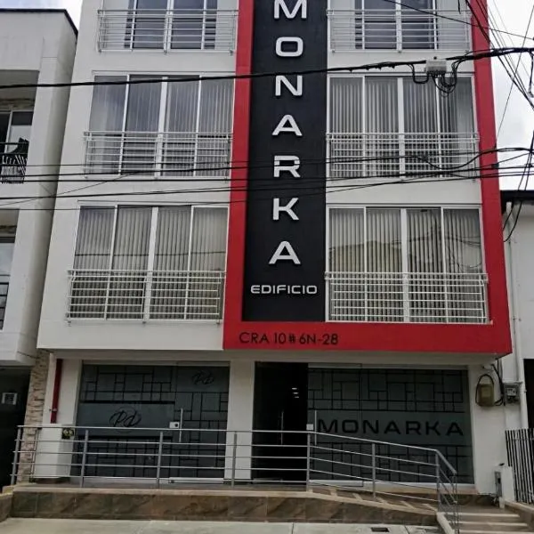Hotel Monarka-Edificio，位于Coconuco的酒店