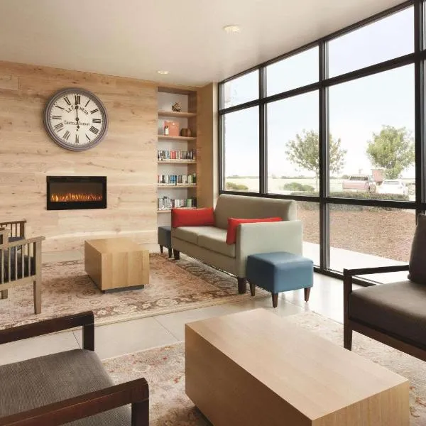 University Hotel Davis Area by IHG，位于迪克森的酒店