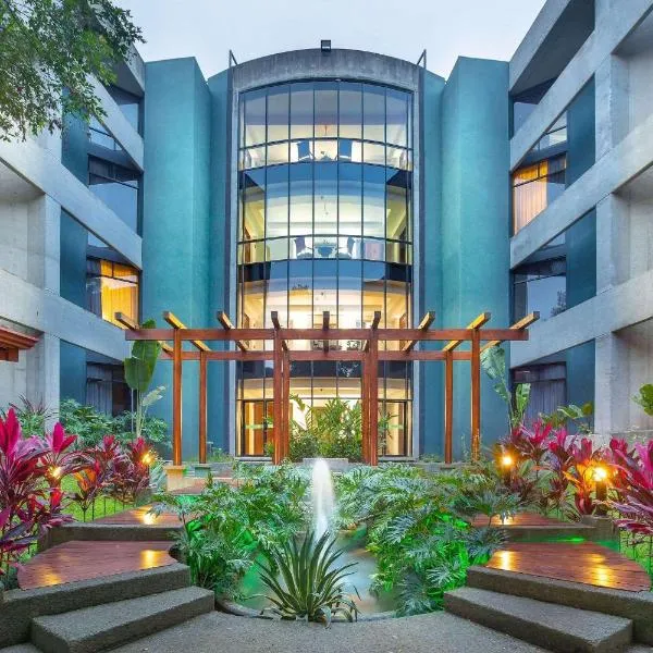 哥斯达黎加圣何塞丽笙酒店，位于Santo Domingo的酒店