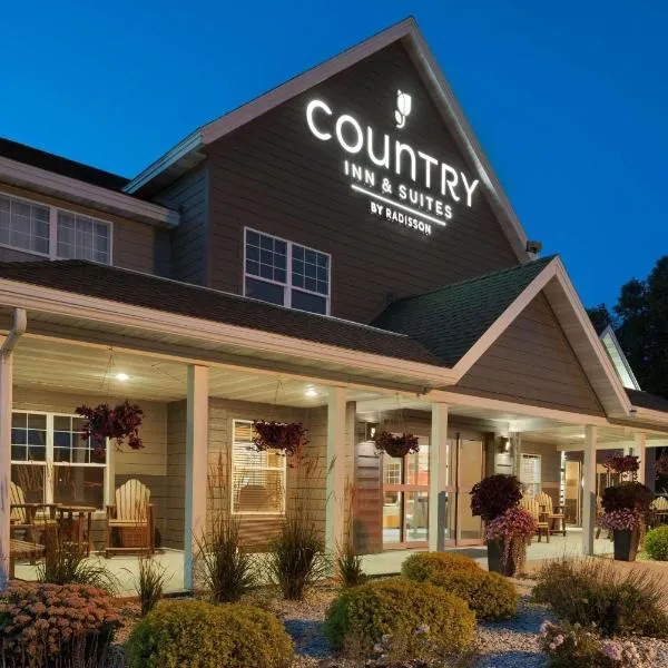 Country Inn & Suites by Radisson, Decorah, IA，位于迪科拉的酒店