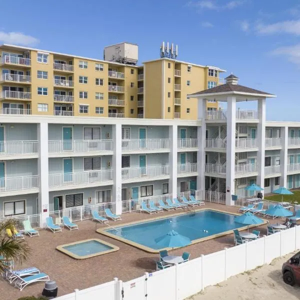 Coastal Waters 106 - A 11 Pool Side Retreat，位于新士麦那海滩的酒店