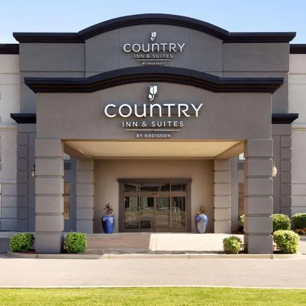Country Inn & Suites by Radisson, Wolfchase-Memphis, TN，位于Lakeland的酒店