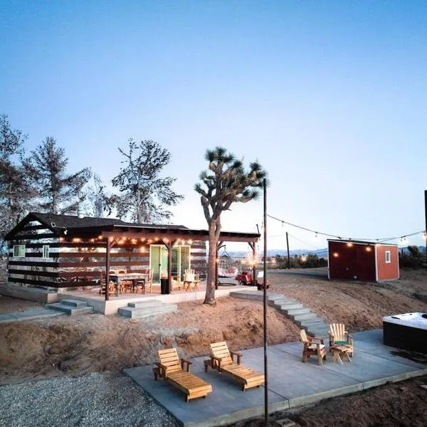 The Invisible Wind Cabin- Joshua Tree Amazing View，位于丝兰谷的酒店