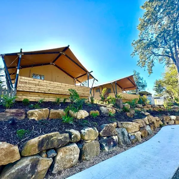 Esk Luxury Glamping Tents，位于Esk的酒店