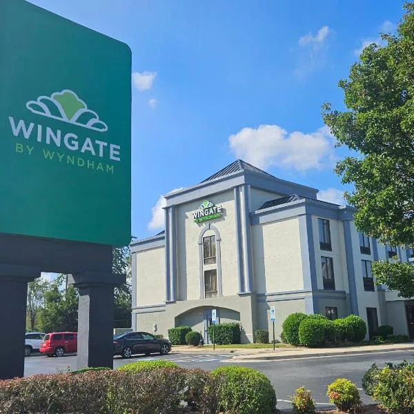 Wingate by Wyndham Greensboro-Coliseum，位于格林斯伯勒的酒店