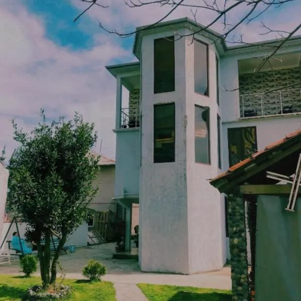 Hotel Prince，位于科布列季的酒店