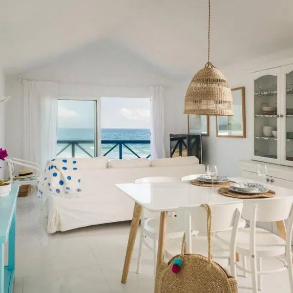 Casa Charcón Alto, en primera línea de mar - Best Villas Lanzarote，位于法马拉的酒店