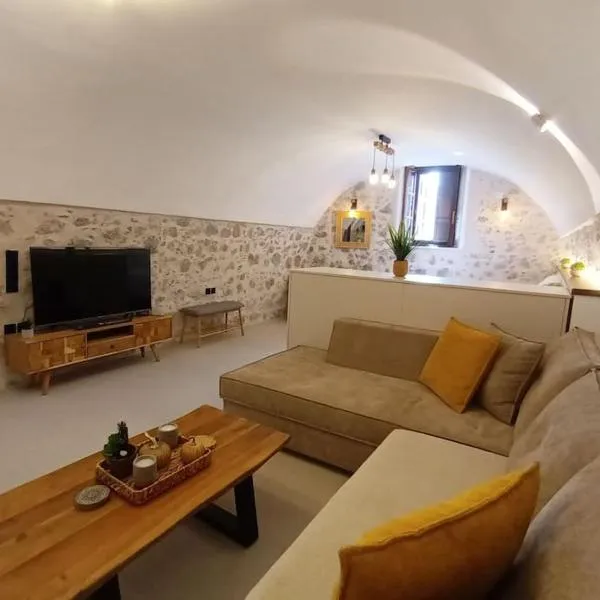 Tsolakis Luxury House 2，位于利昂尼迪翁的酒店