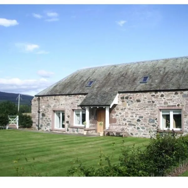 Fairness Cottage, Near Comrie，位于肯莫尔的酒店