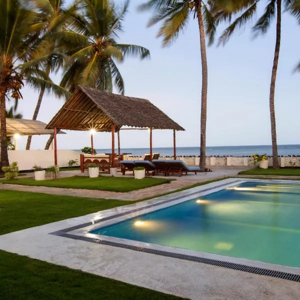 Oasys House - Beautiful Private Beach Front Home，位于Funzi的酒店