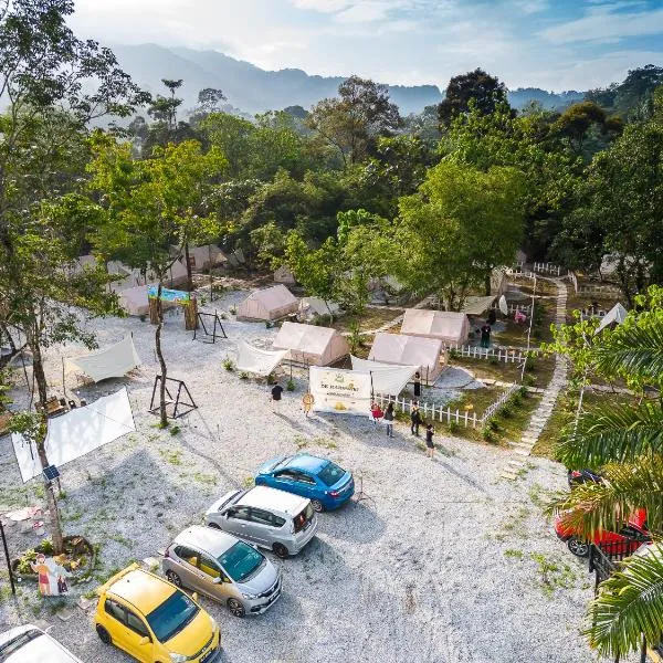 De Kampung Campsite，位于万挠的酒店