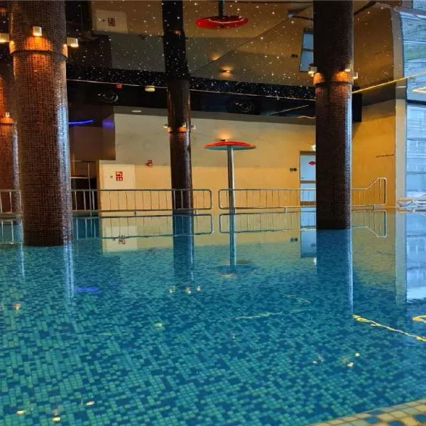 Hotel SKAL Medi SPA & Resort，位于Łopienica的酒店