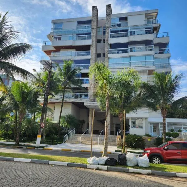 Apartamento Riviera Completo Espaçoso Varanda Gourmet e Praia a 150 m，位于圣劳伦斯海滨的酒店