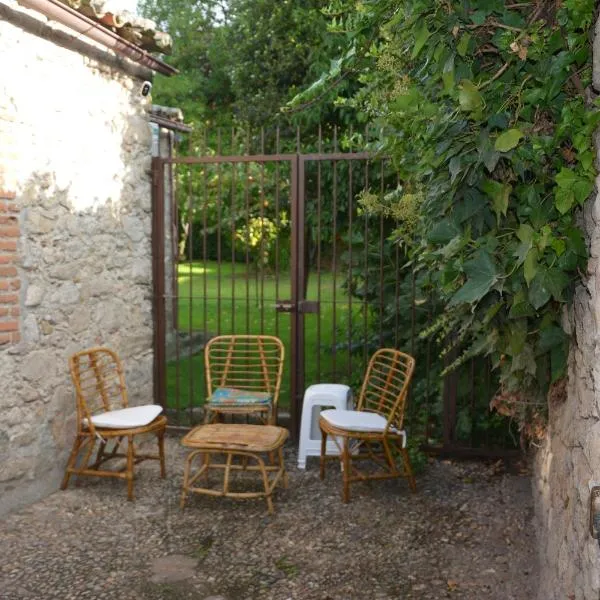 Los Naranjos，位于特鲁希略的酒店