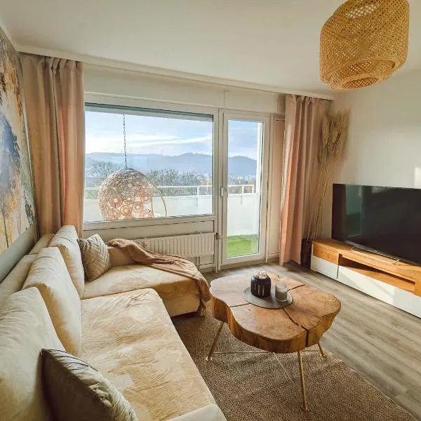 Wohnung mit Balkon und Aufzug，位于哈根的酒店