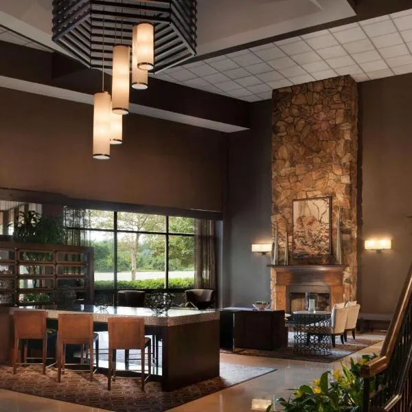 Sheraton Bucks County Langhorne，位于Morrisville的酒店