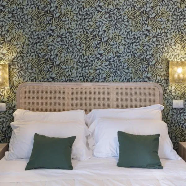Hotel Villa Lubrense Sorrento，位于马萨鲁布朗斯的酒店