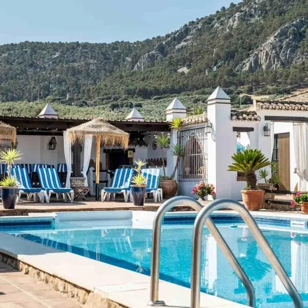 Alter Real, luxury holiday retreat，位于Alfarnatejo的酒店