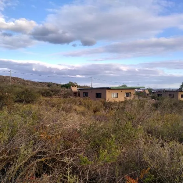 Mulelle cabañas，位于卢汉德库约的酒店