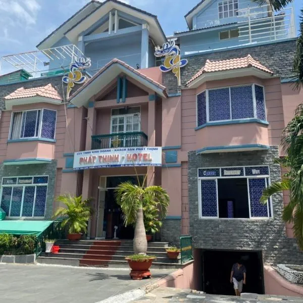 Phát Thịnh Hotel，位于Phước Lý的酒店