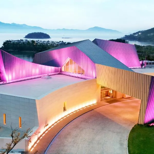 Ananti at Namhae，位于南海郡的酒店