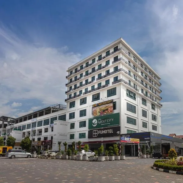 FUHOTEL，位于峇六拜的酒店