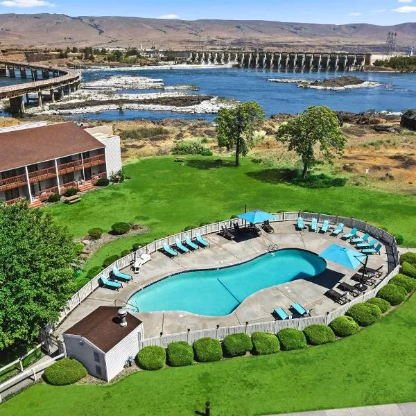 Columbia River Hotel, Ascend Hotel Collection in The Dalles，位于Dallesport的酒店