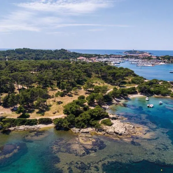 Hôtel Helios & SPA - Ile des Embiez，位于锡富尔勒普拉日的酒店