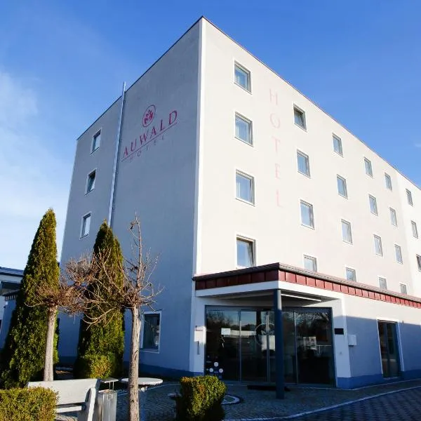 奥瓦尔酒店，位于Karlskron的酒店
