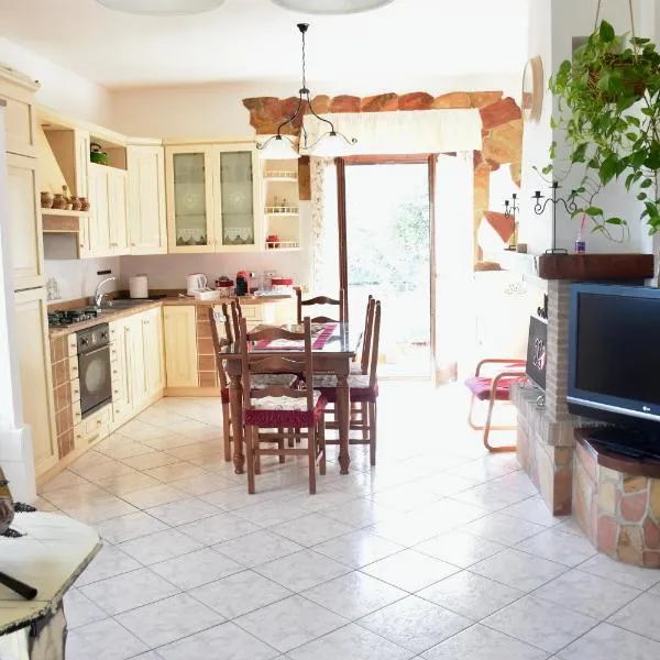 La Bouganville，位于维托尔基亚诺的酒店