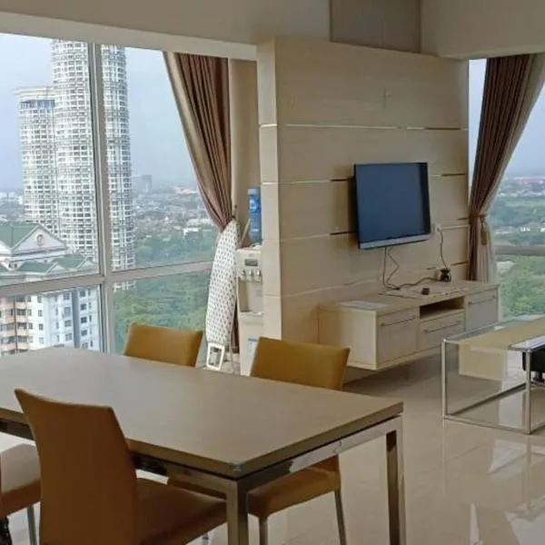 Spacious 2BR U Residence with Panoramic Vista，位于Klapadua的酒店