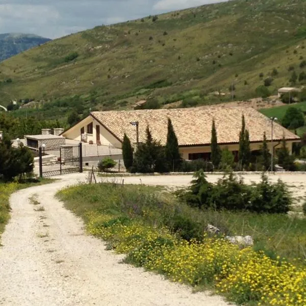 Agriturismo Serra Moneta，位于Santo Stefano Quisquina的酒店