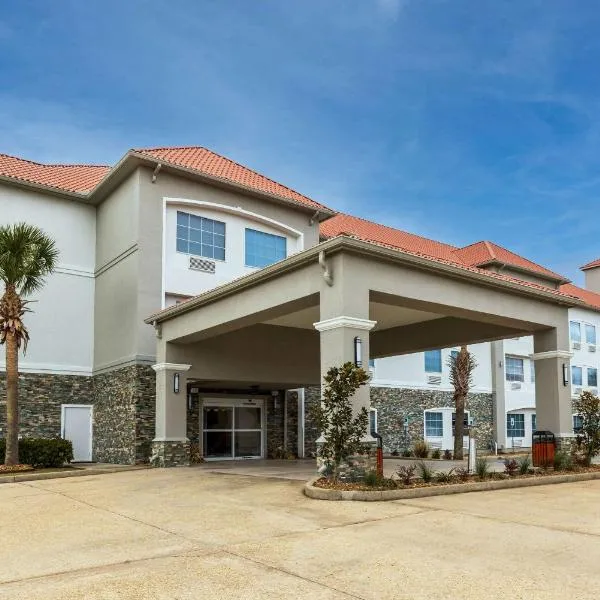 Comfort Inn & Suites New Iberia - Avery Island，位于新伊比利亚的酒店