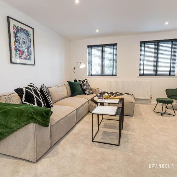The Hideaway by Grandeur Property，位于伯恩茅斯的酒店