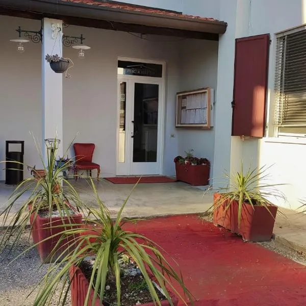 Il Portichetto，位于里韦尔加罗的酒店