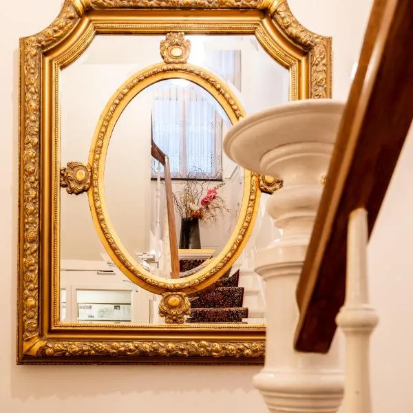 帕克西斯特餐厅咖啡厅酒店，位于鲁尔蒙德的酒店